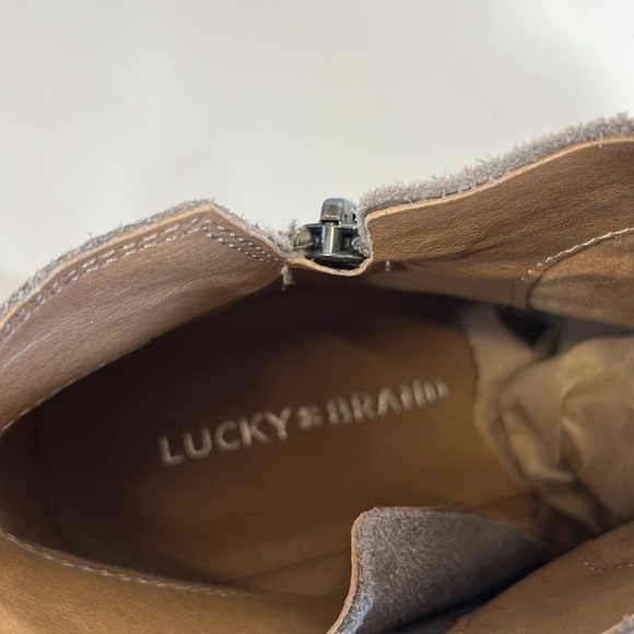 Lucky Brand Noryn Boot Womens US 9 Eu 40 Gray Suede Side Zip - Picture 12 of 15